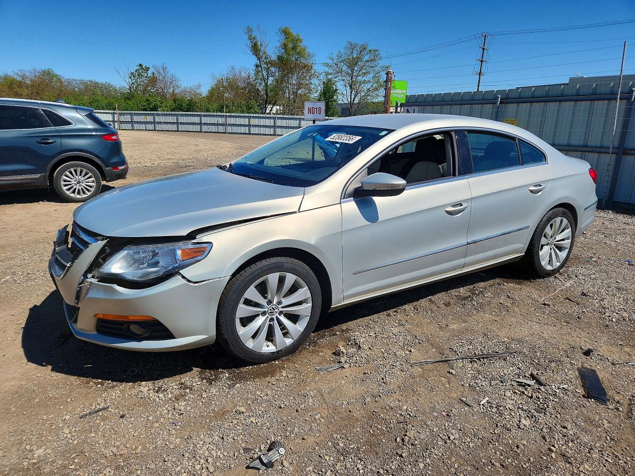 Salvage Volkswagen CC Image