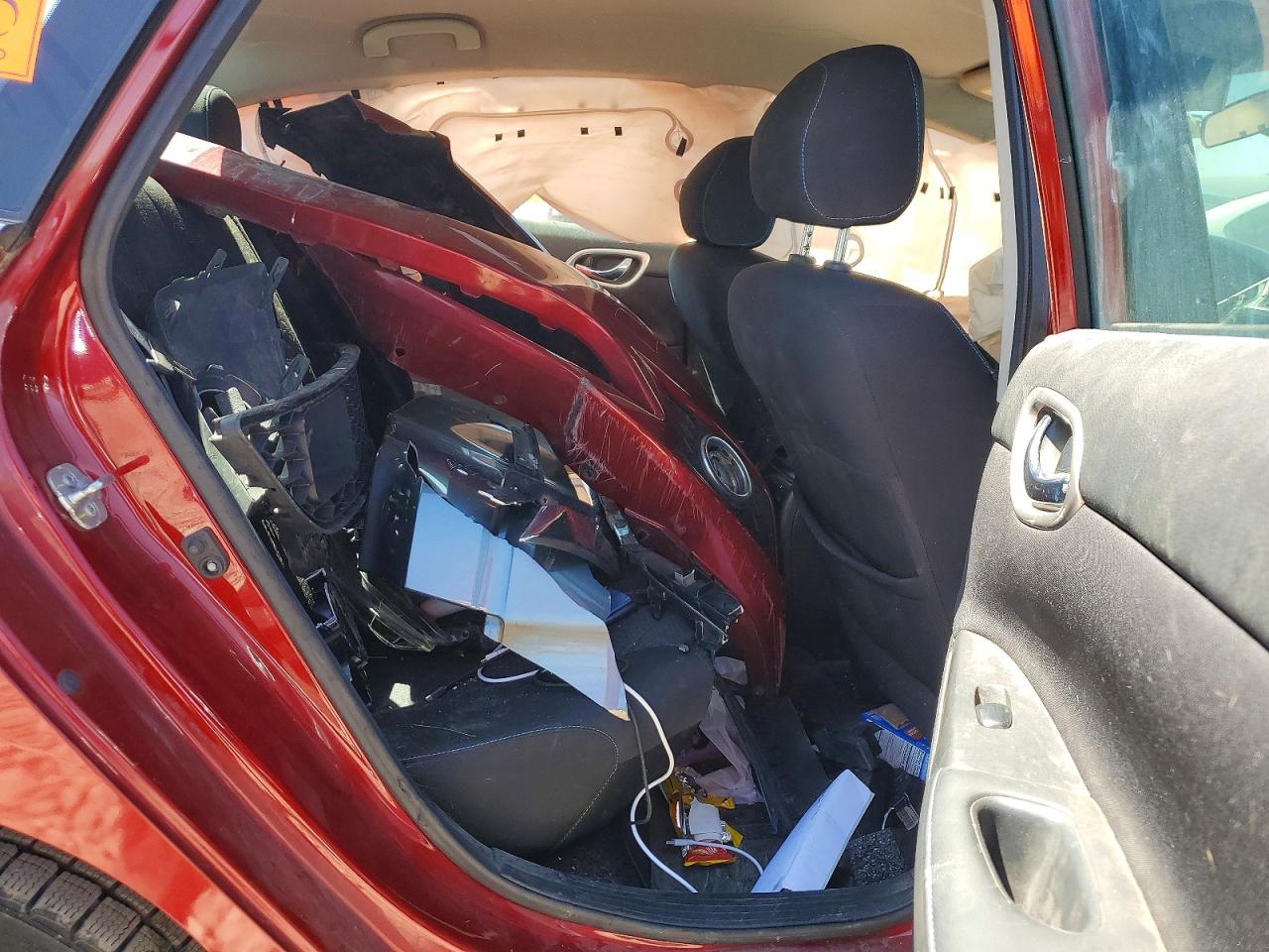 Nissan Sentra S