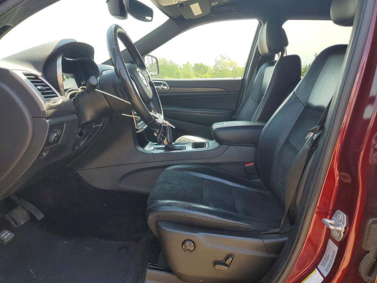 Jeep Grand Cherokee Laredo