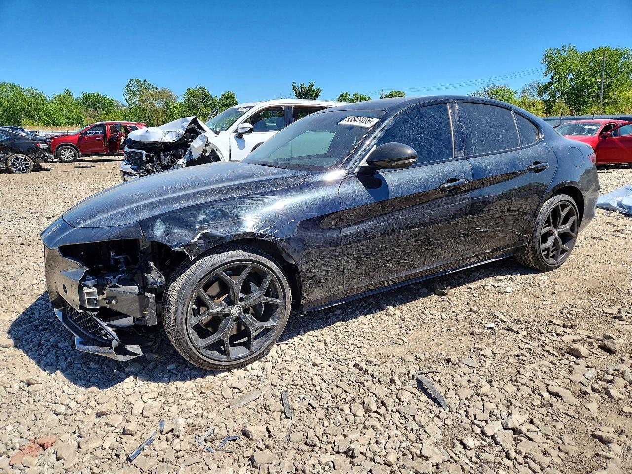 Salvage Alfa Romeo Giulia Image
