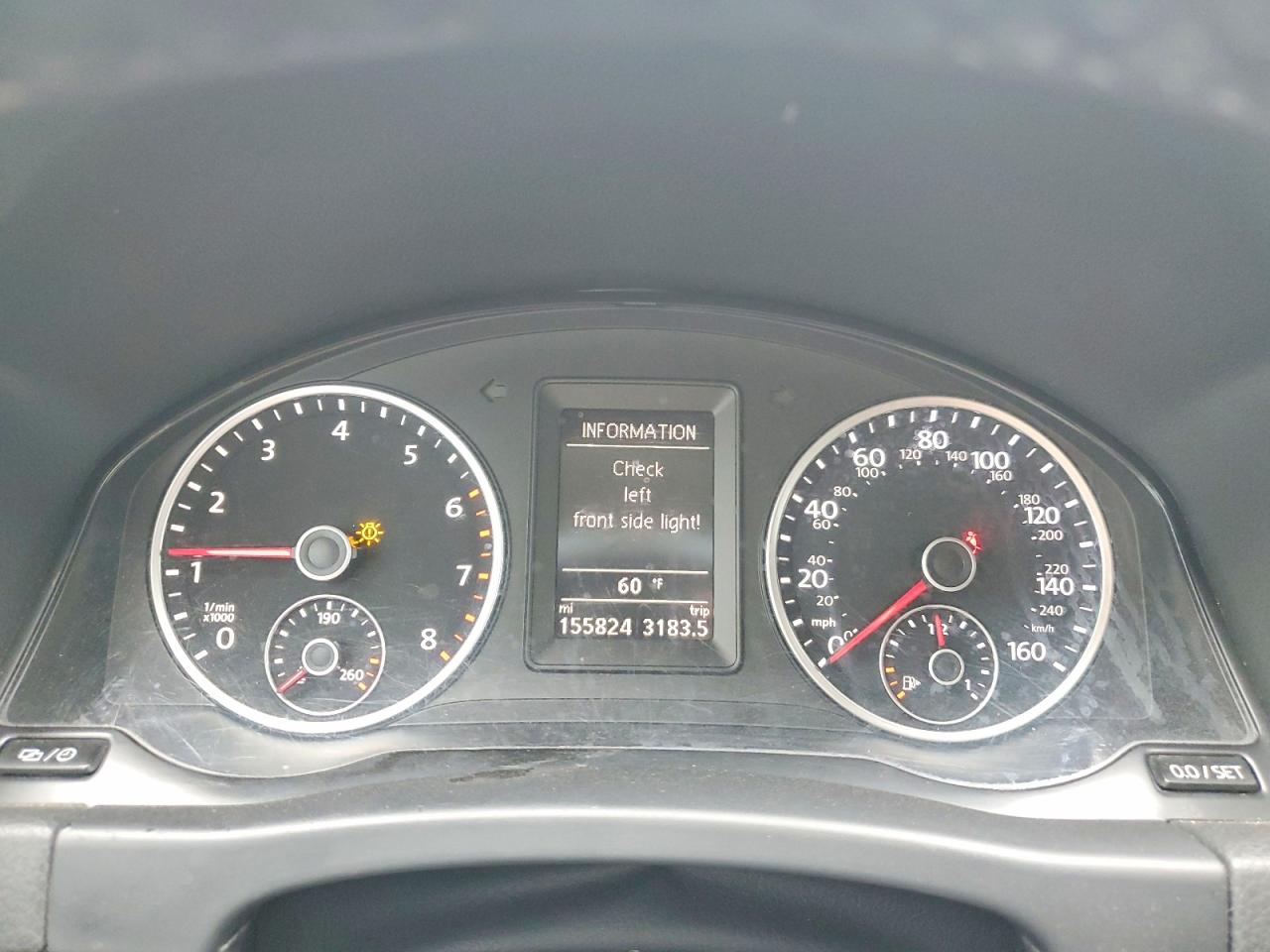 Volkswagen Tiguan S
