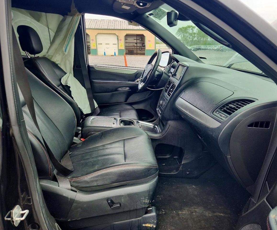 Dodge Caravan Gt