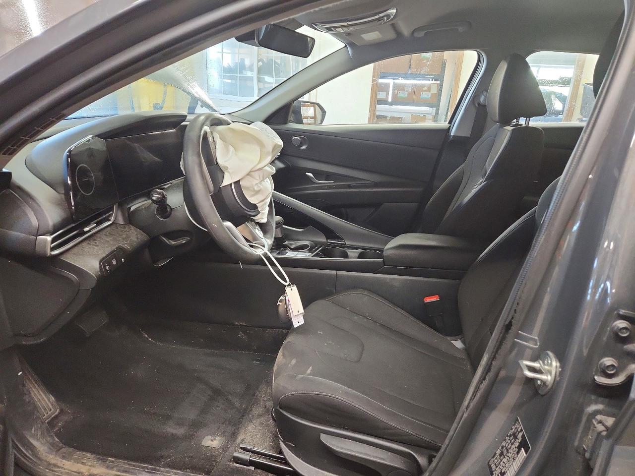 Hyundai ELANTRA Blue