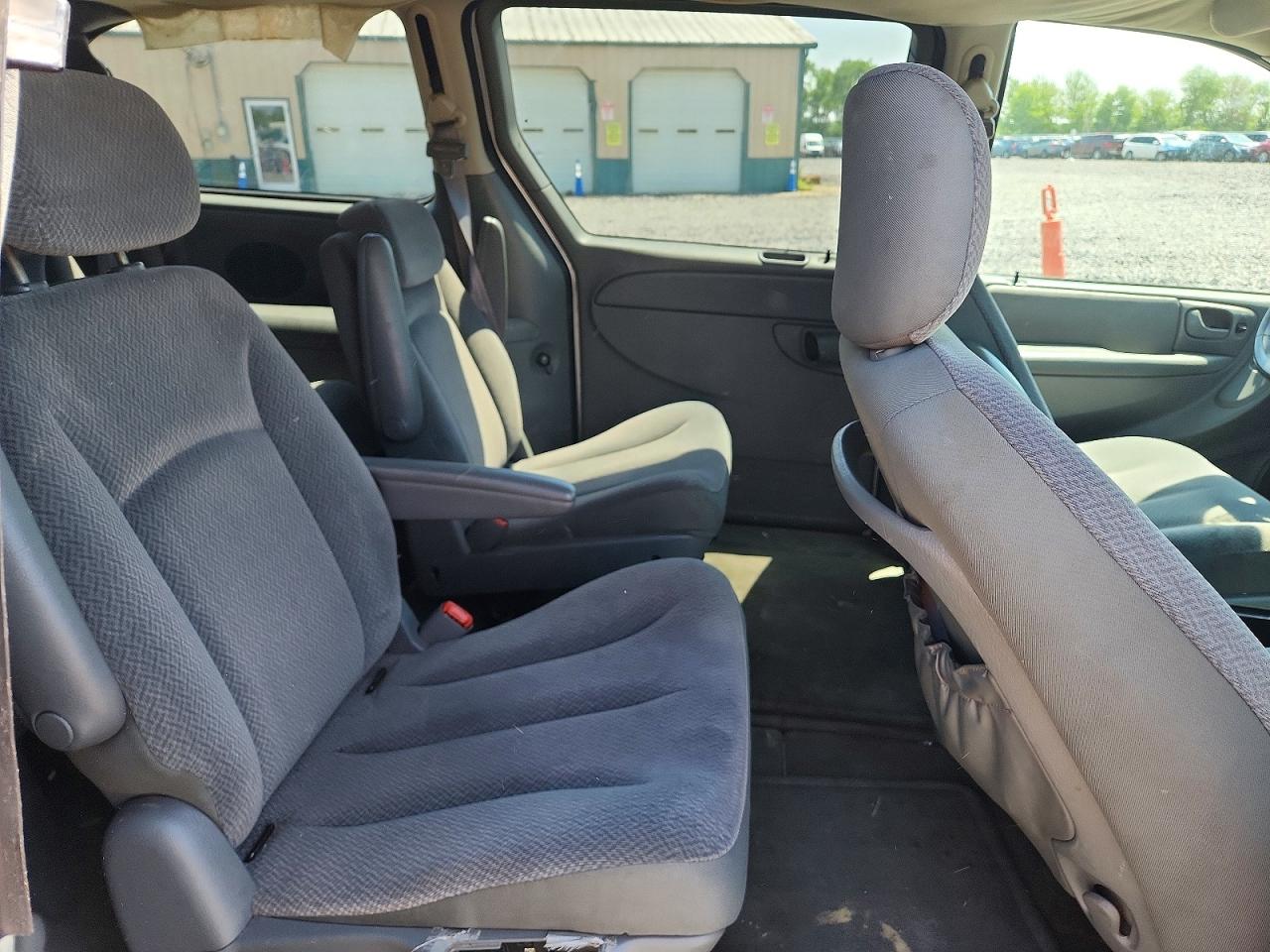 Dodge Caravan Sxt