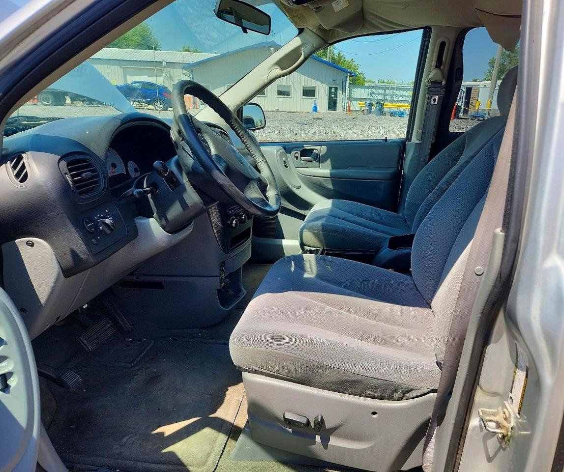 Dodge Caravan Sxt