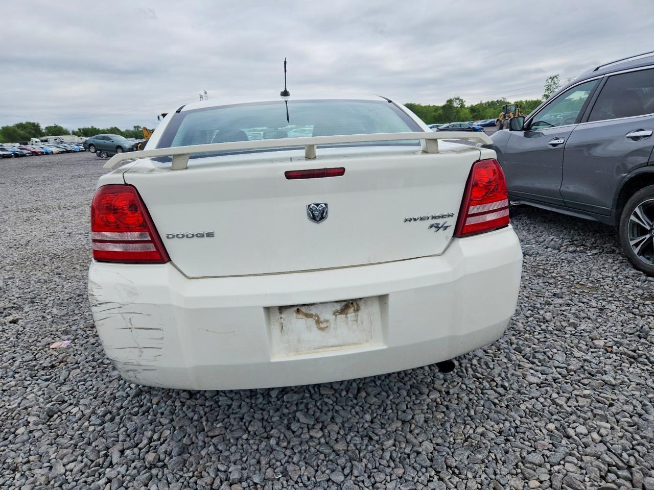 Dodge Avenger