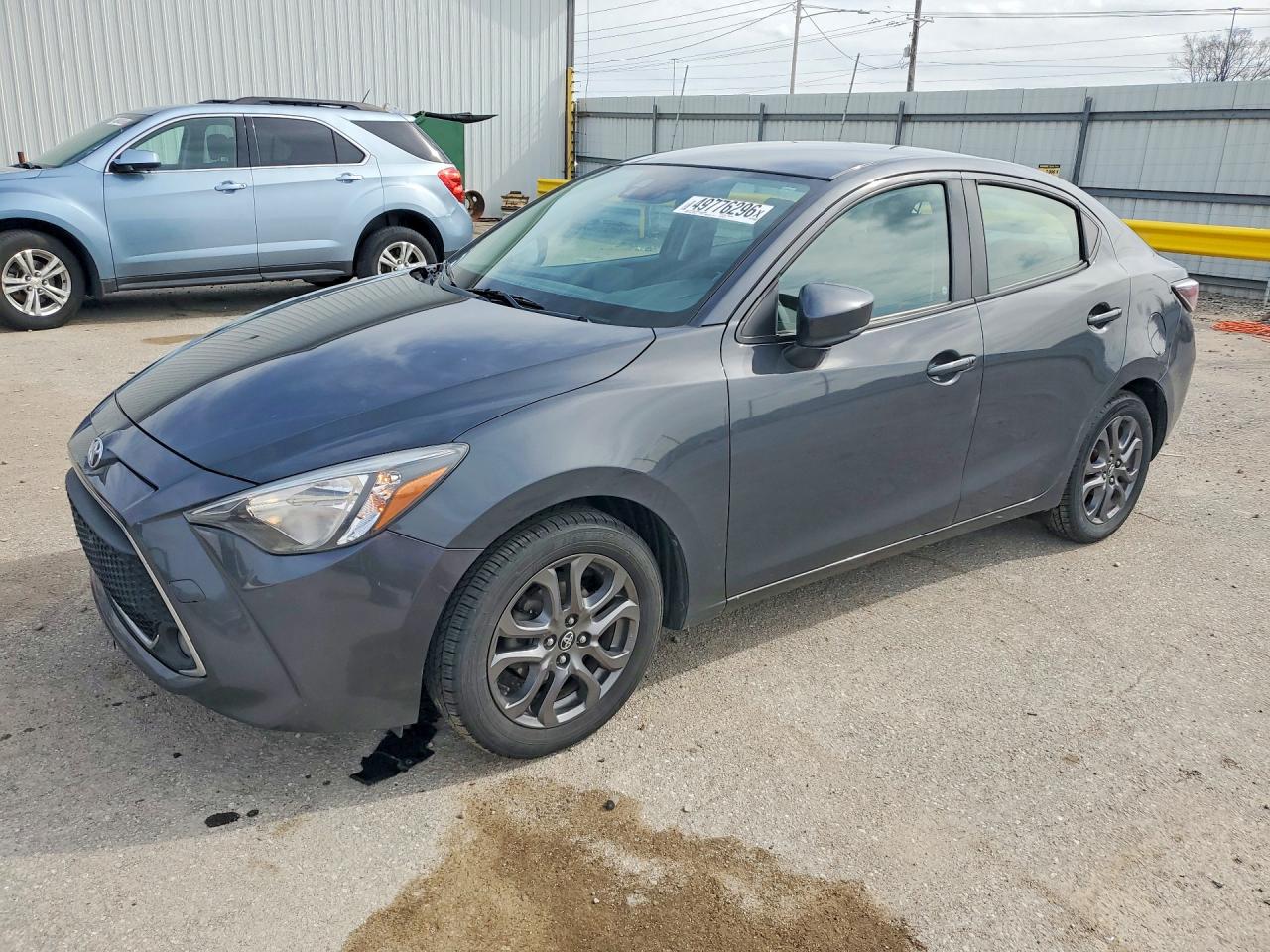 Salvage Toyota Yaris Image