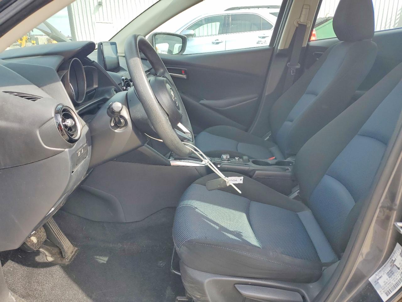 Toyota Yaris Le