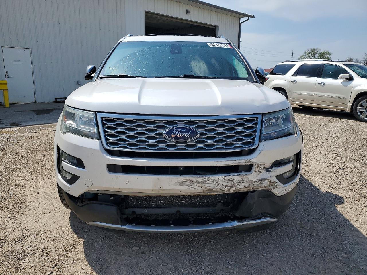 Ford Explorer Platinum