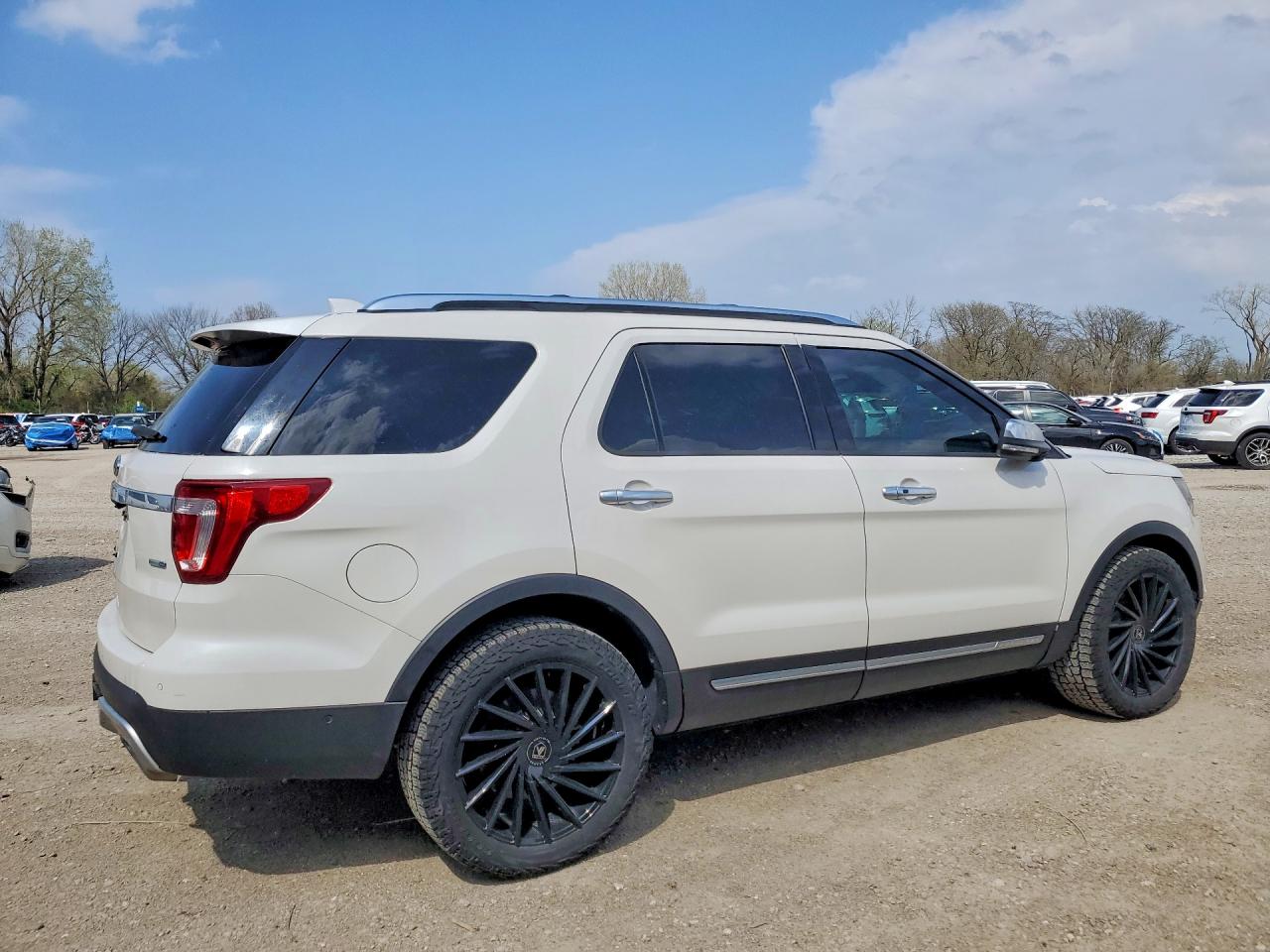 Ford Explorer Platinum