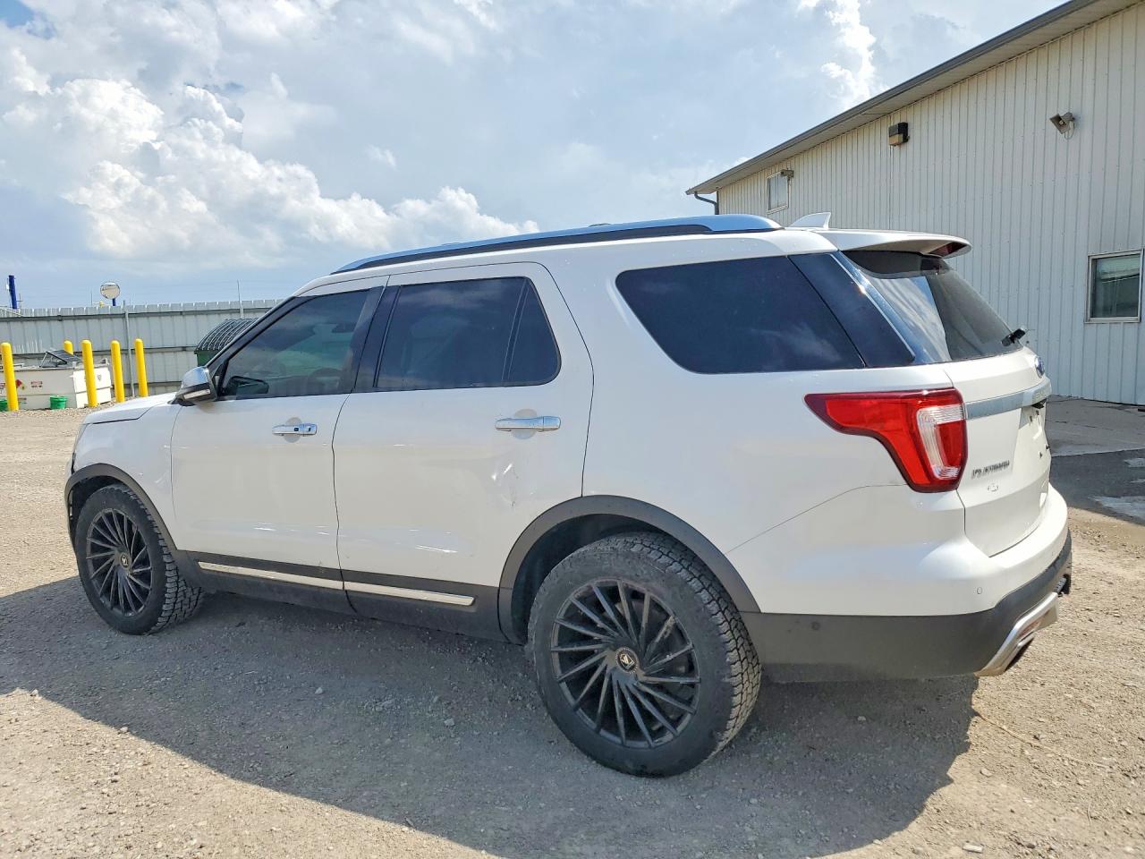 Ford Explorer Platinum