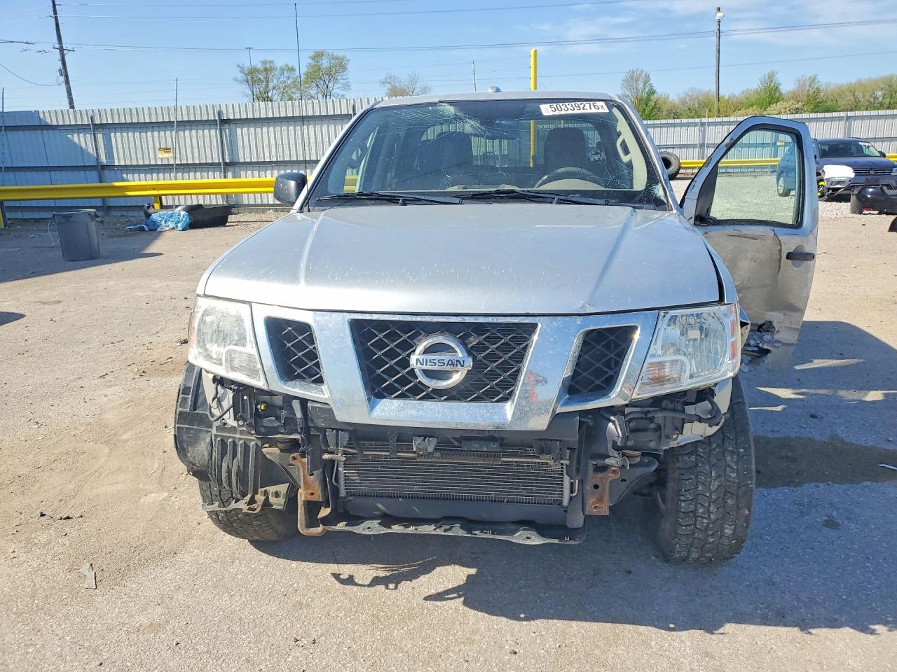 Nissan Frontier S