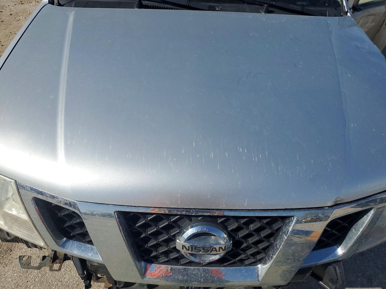 Nissan Frontier S
