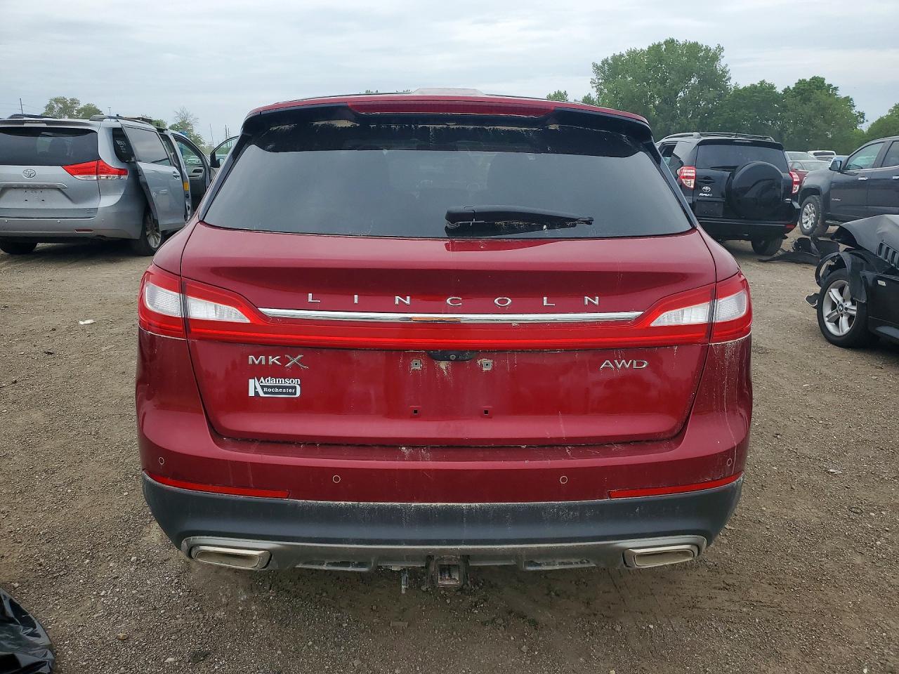 Lincoln MKX Select