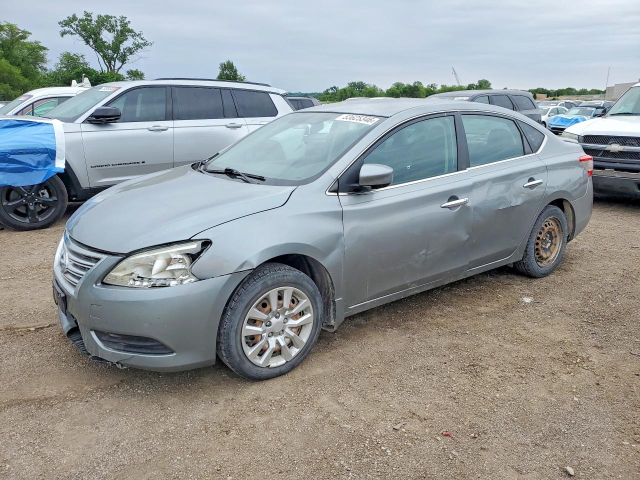Salvage Nissan Sentra Image