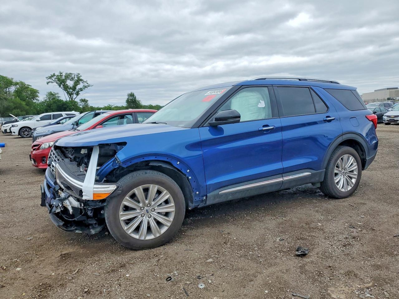 Salvage Ford Explorer Image