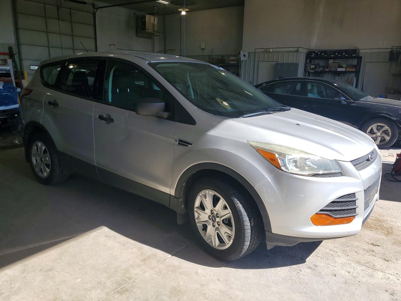 Ford Escape S