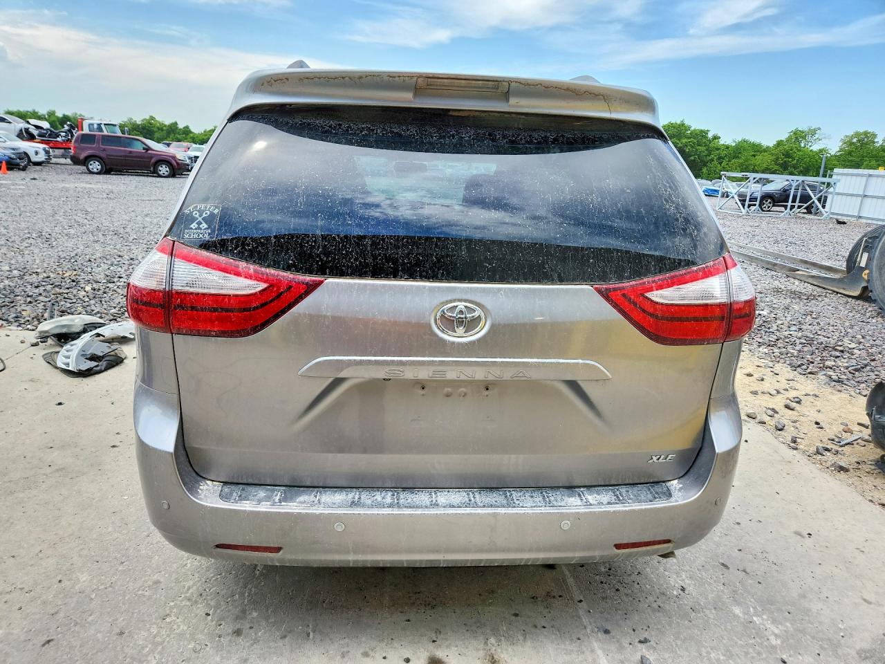 Toyota Sienna Xle Premium 8-passenger