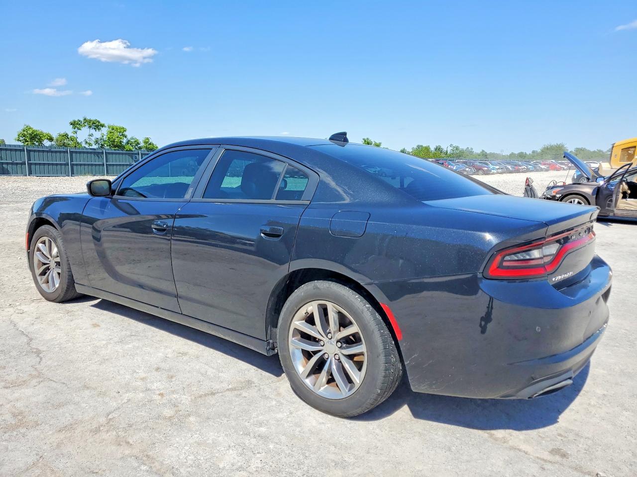 Dodge Charger Sxt