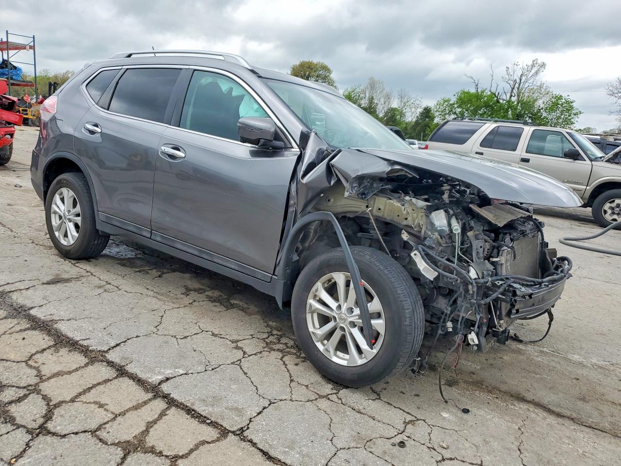 Nissan Rogue Sv