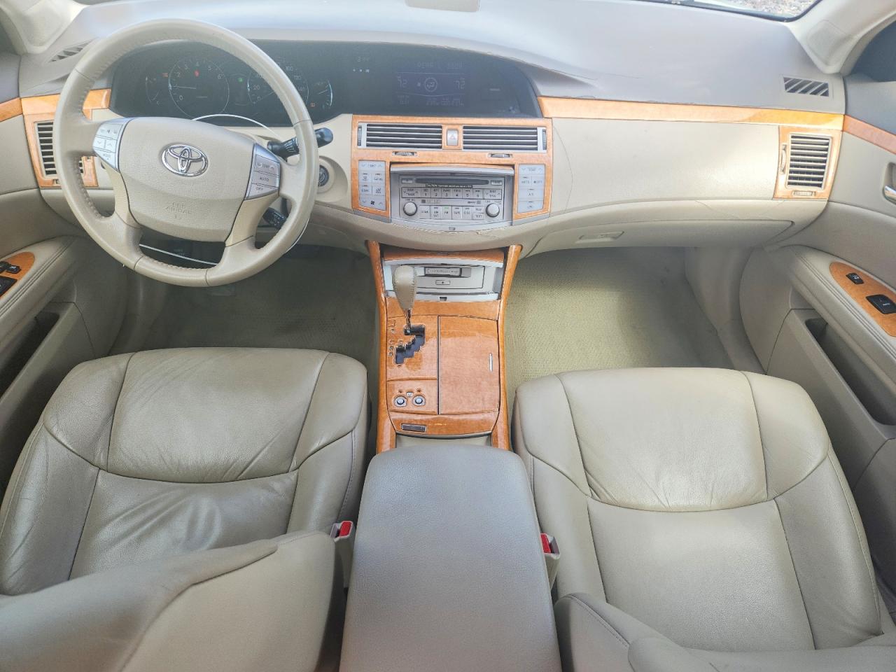 Toyota Avalon Xls