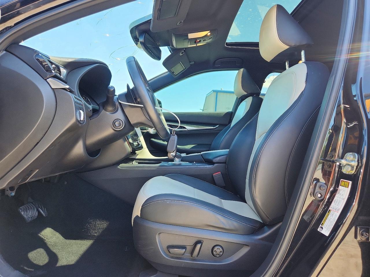 INFINITI Qx Sensory