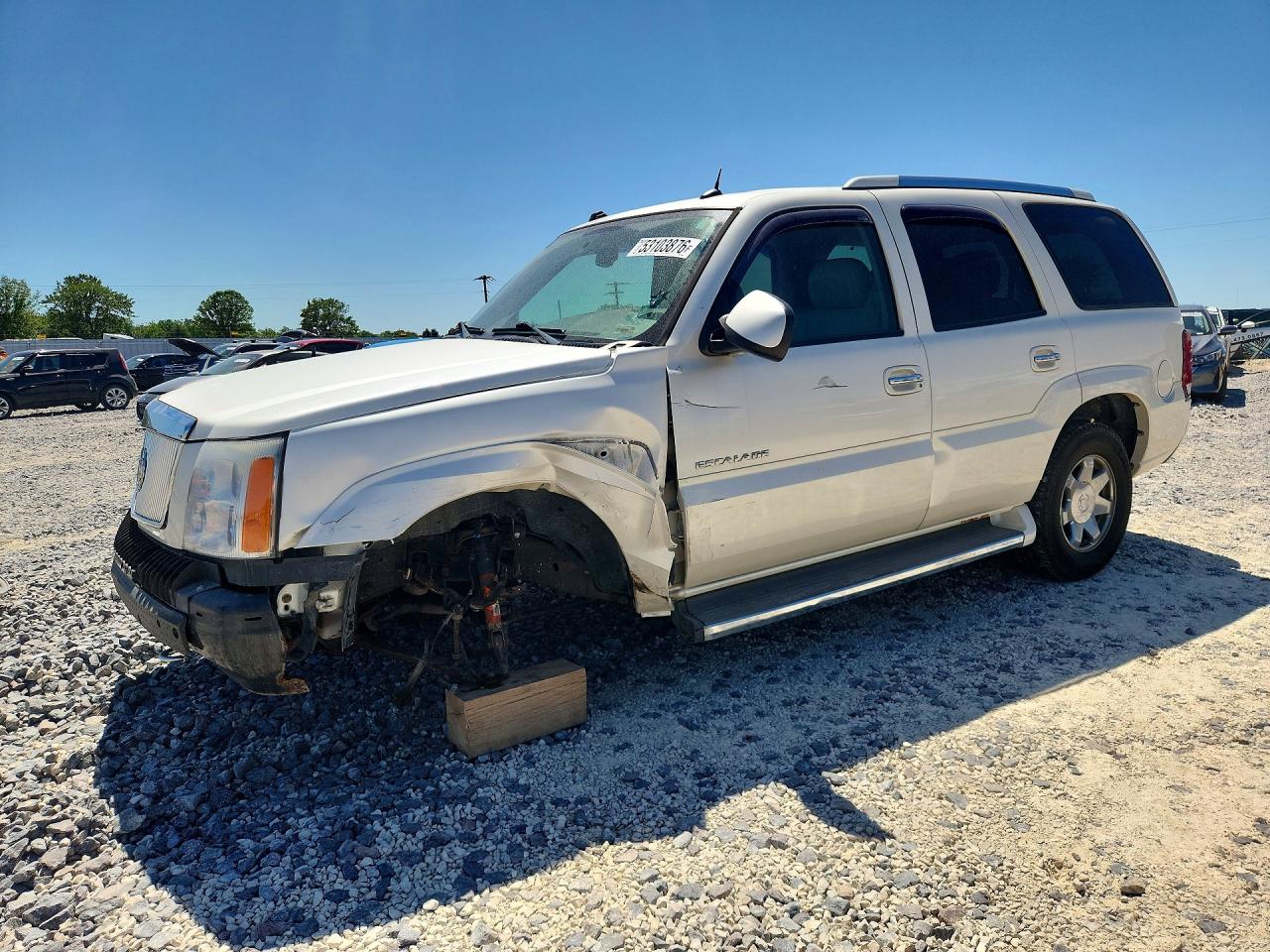 Salvage Cadillac Escalade Image