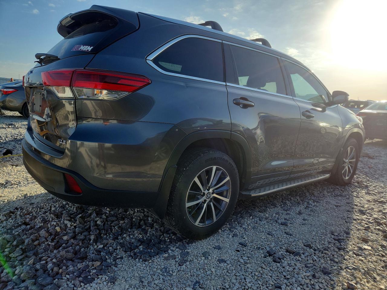 Toyota Highlander Xle