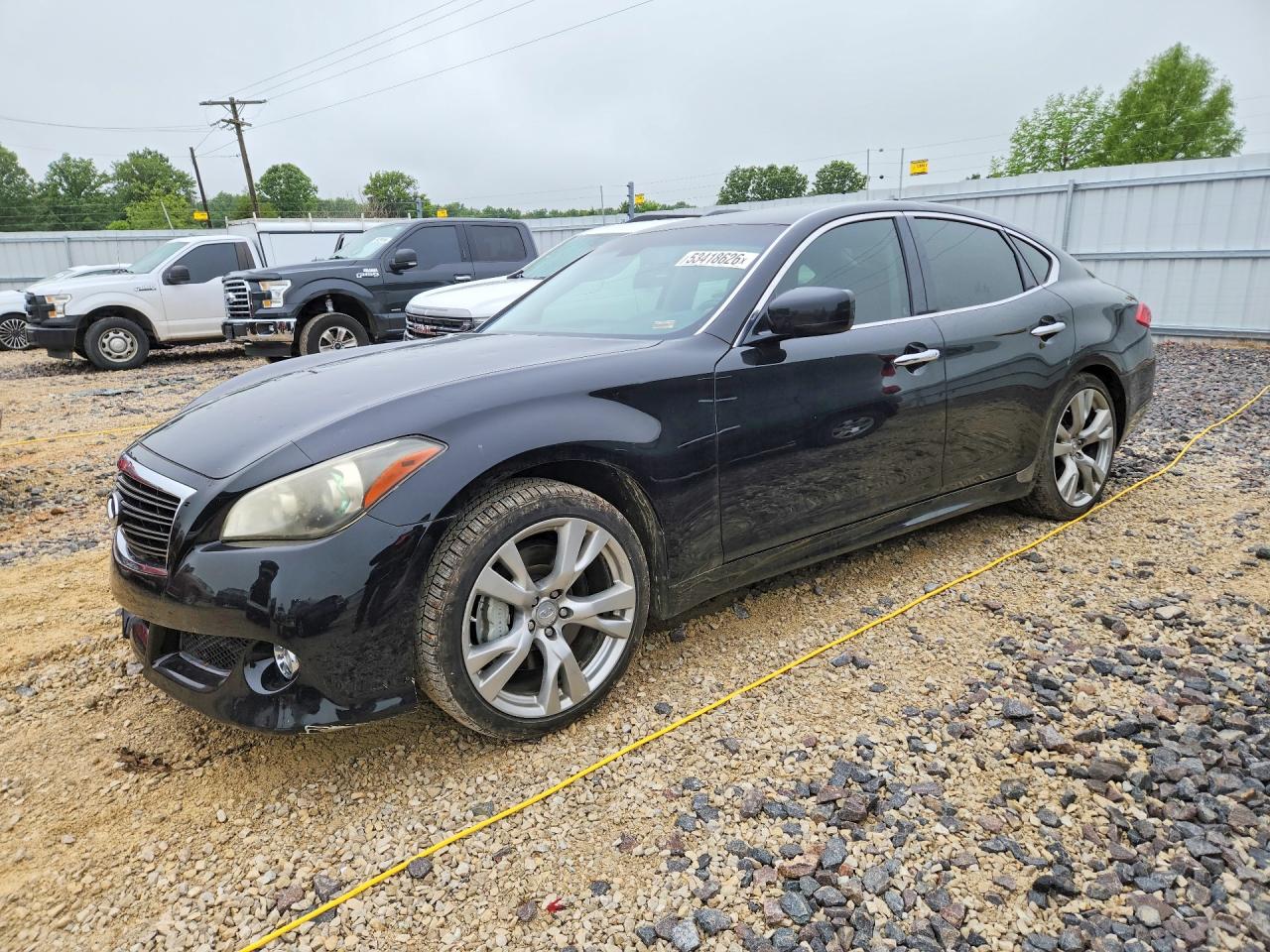 Salvage INFINITI M37 Image