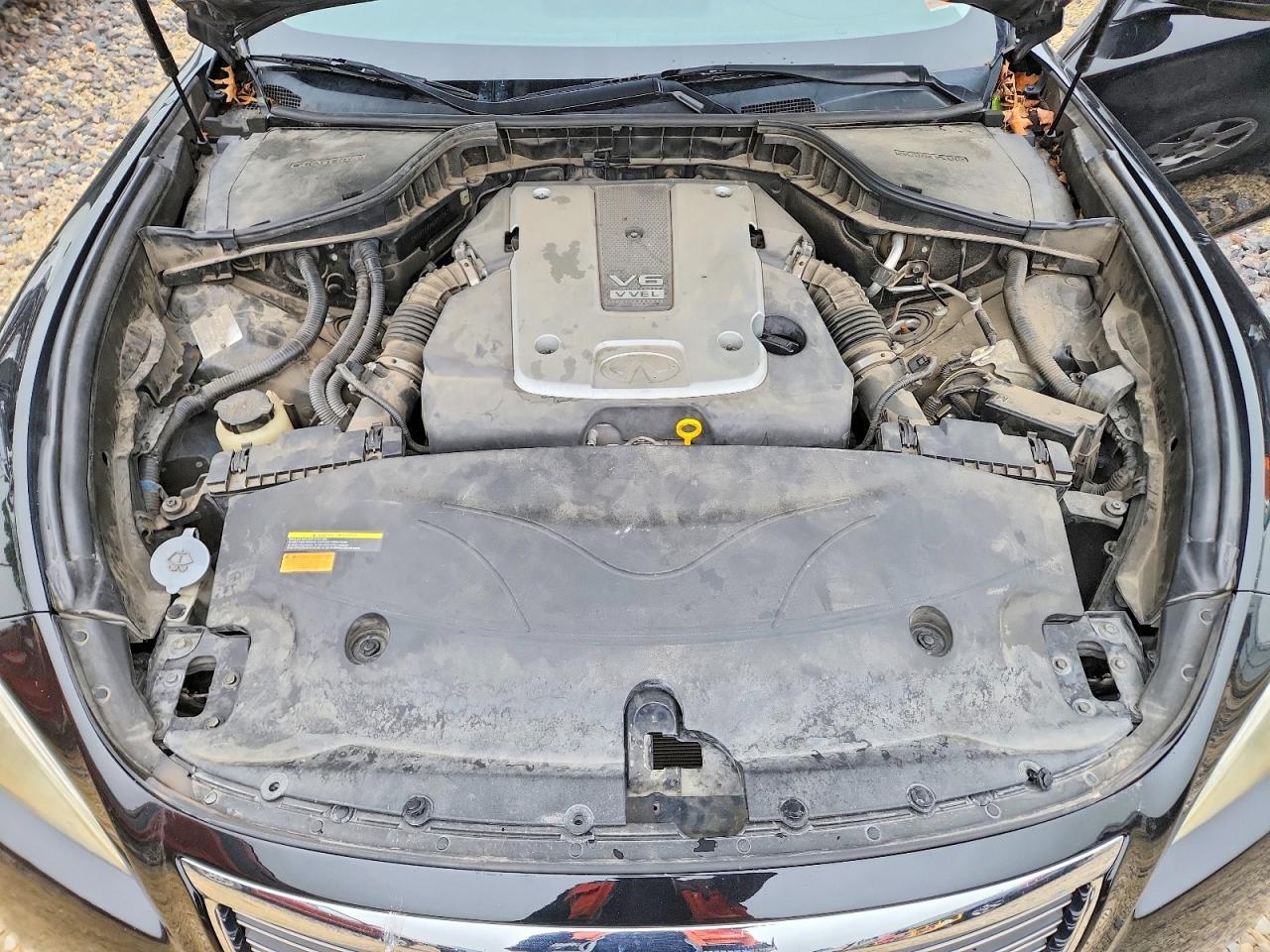 INFINITI M37