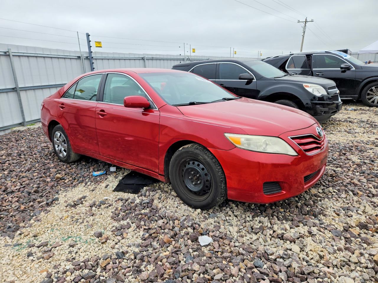 Toyota Camry Le V6