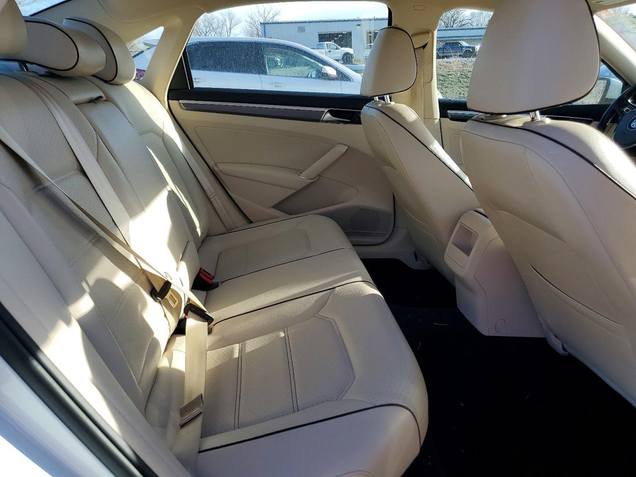 Volkswagen Passat R-line