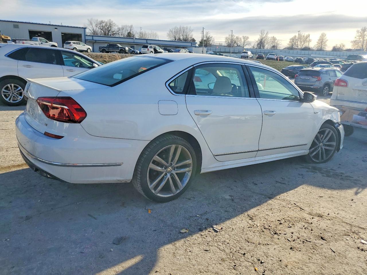 Volkswagen Passat R-line