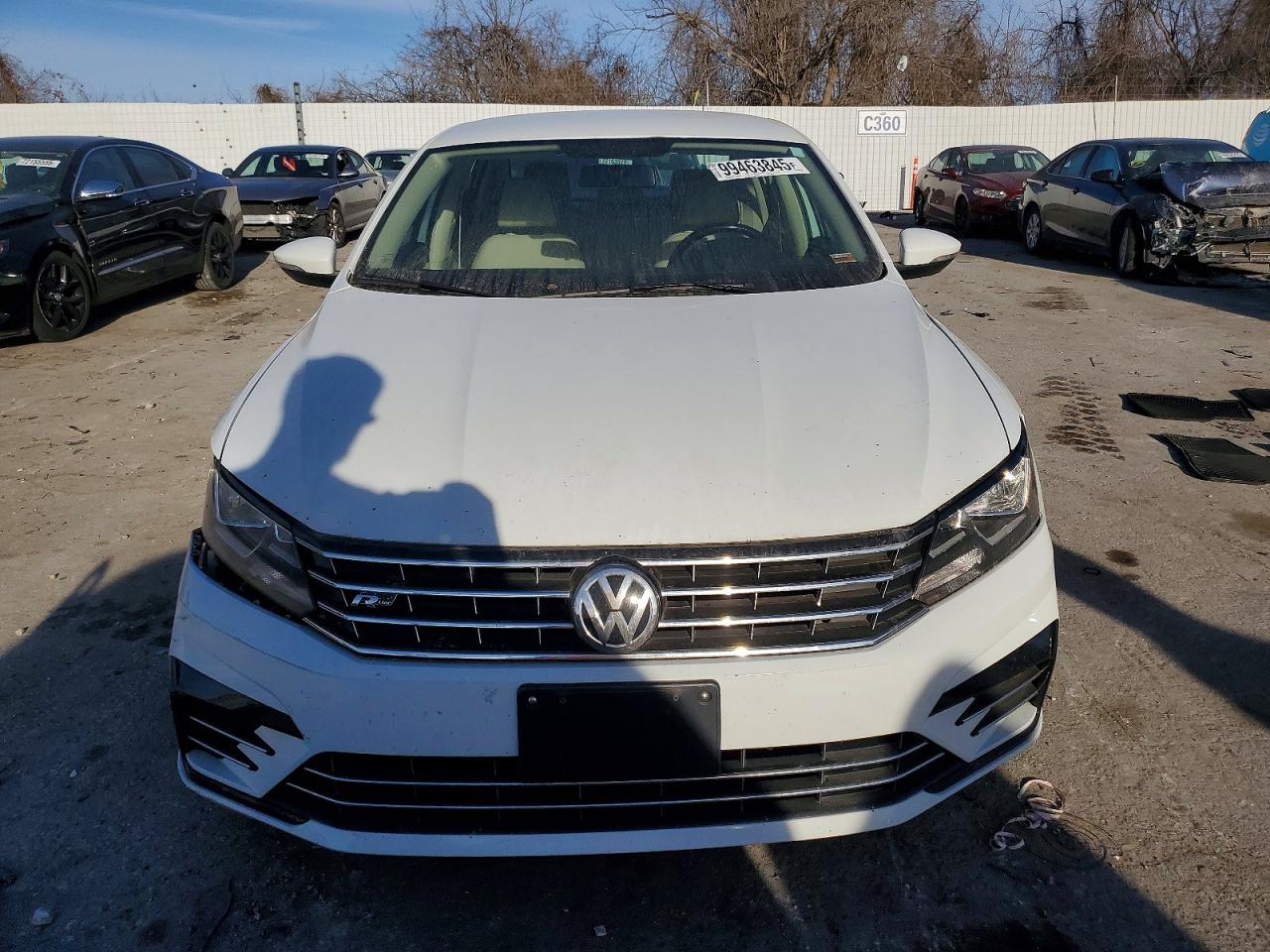 Volkswagen Passat R-line