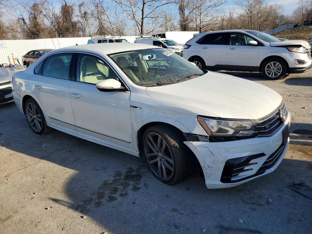 Volkswagen Passat R-line