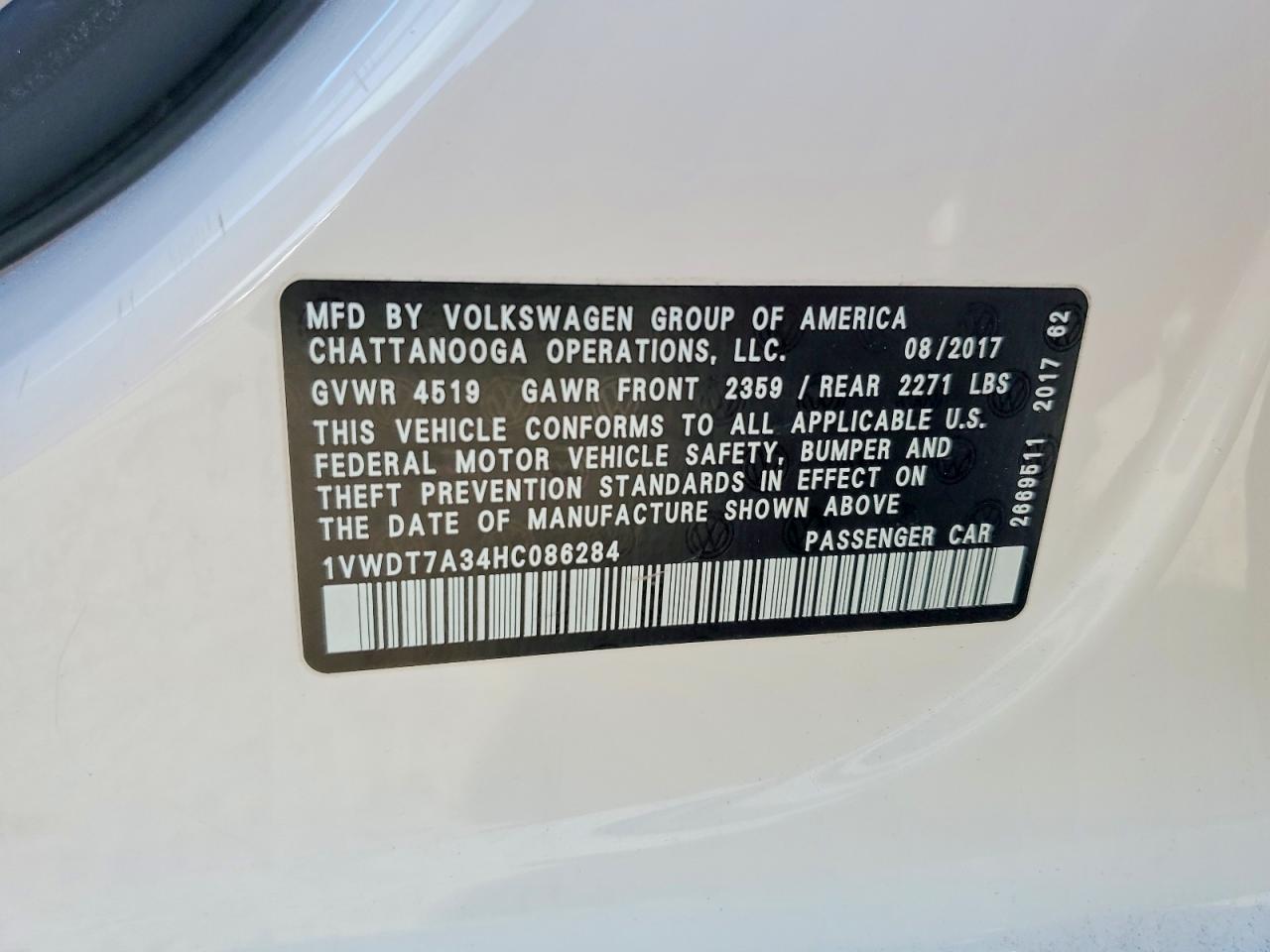 Volkswagen Passat R-line