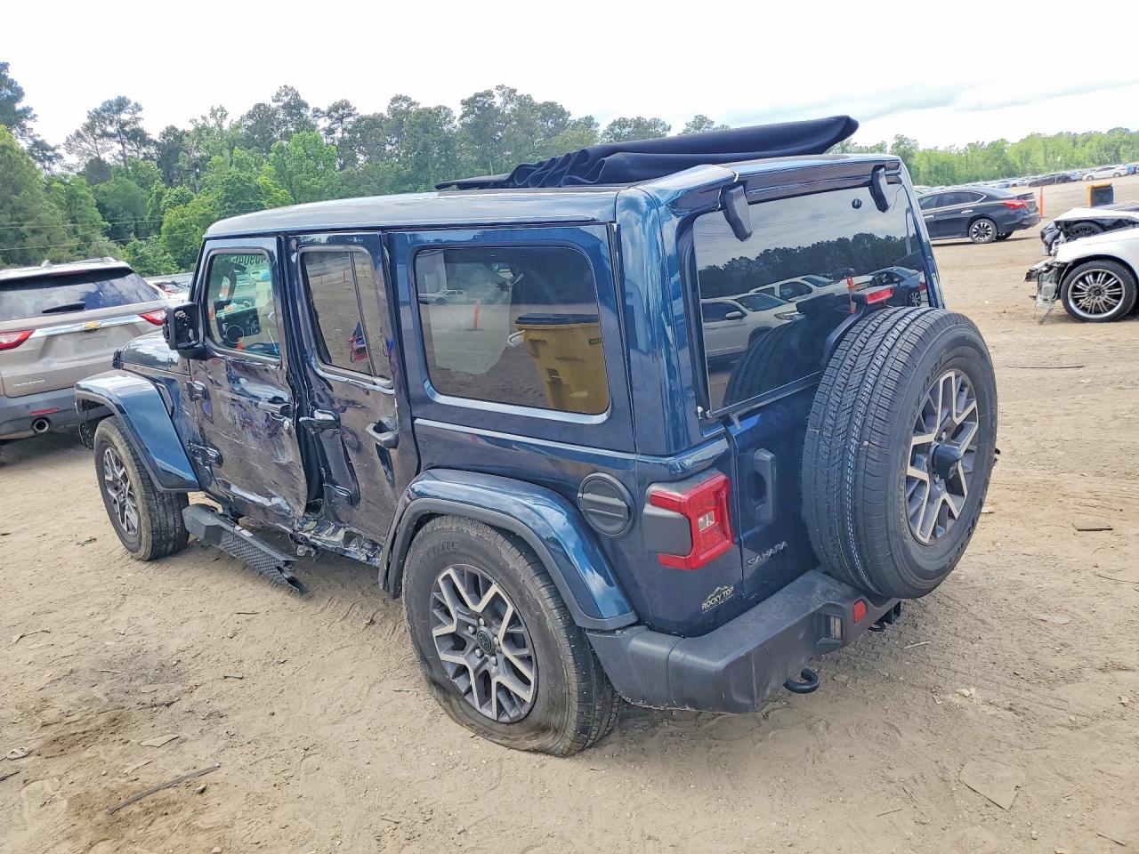 Jeep Wrangler Sahara