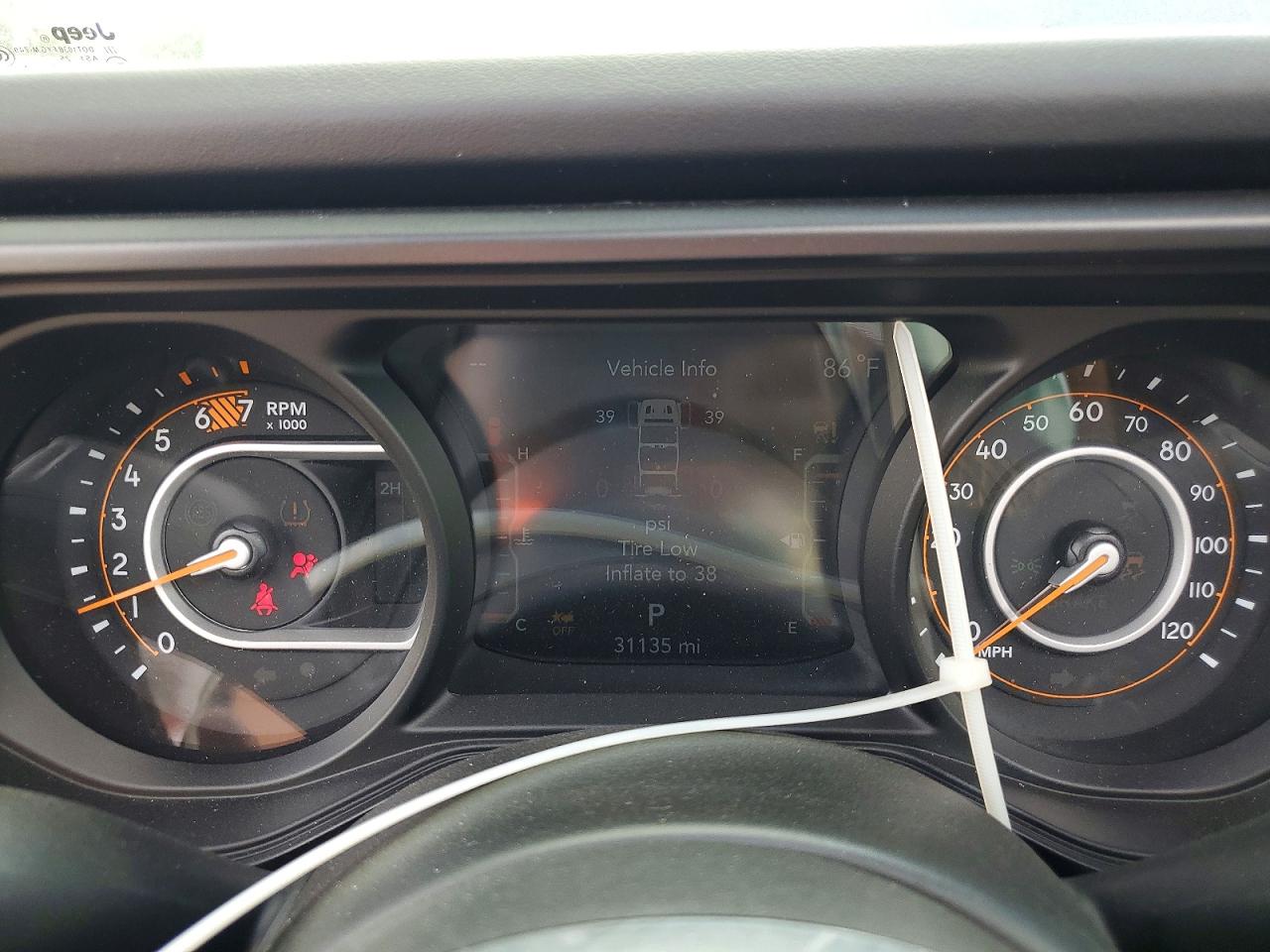 Jeep Wrangler Sahara
