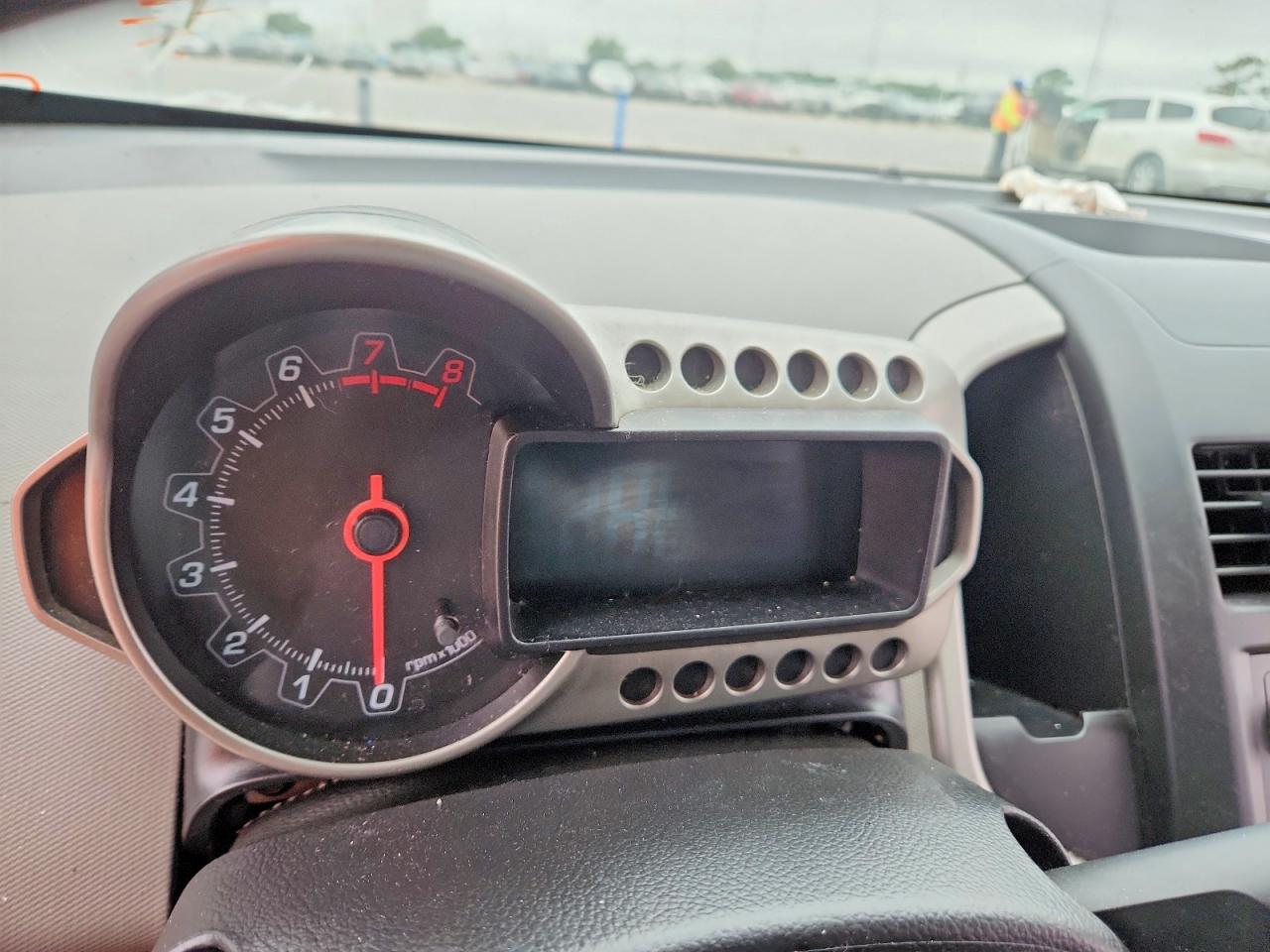 Chevrolet Sonic Ls