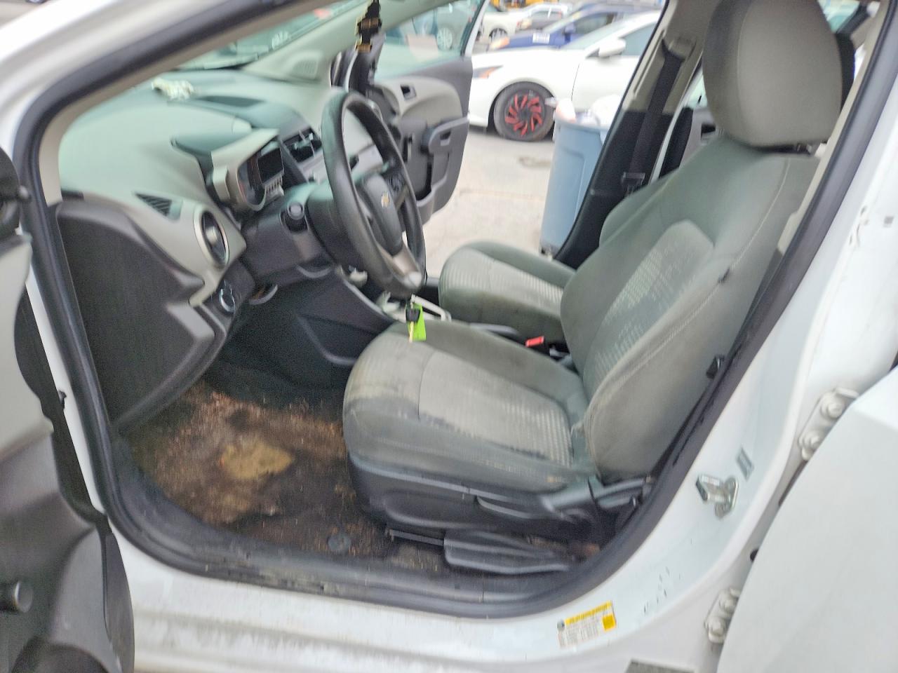 Chevrolet Sonic Ls