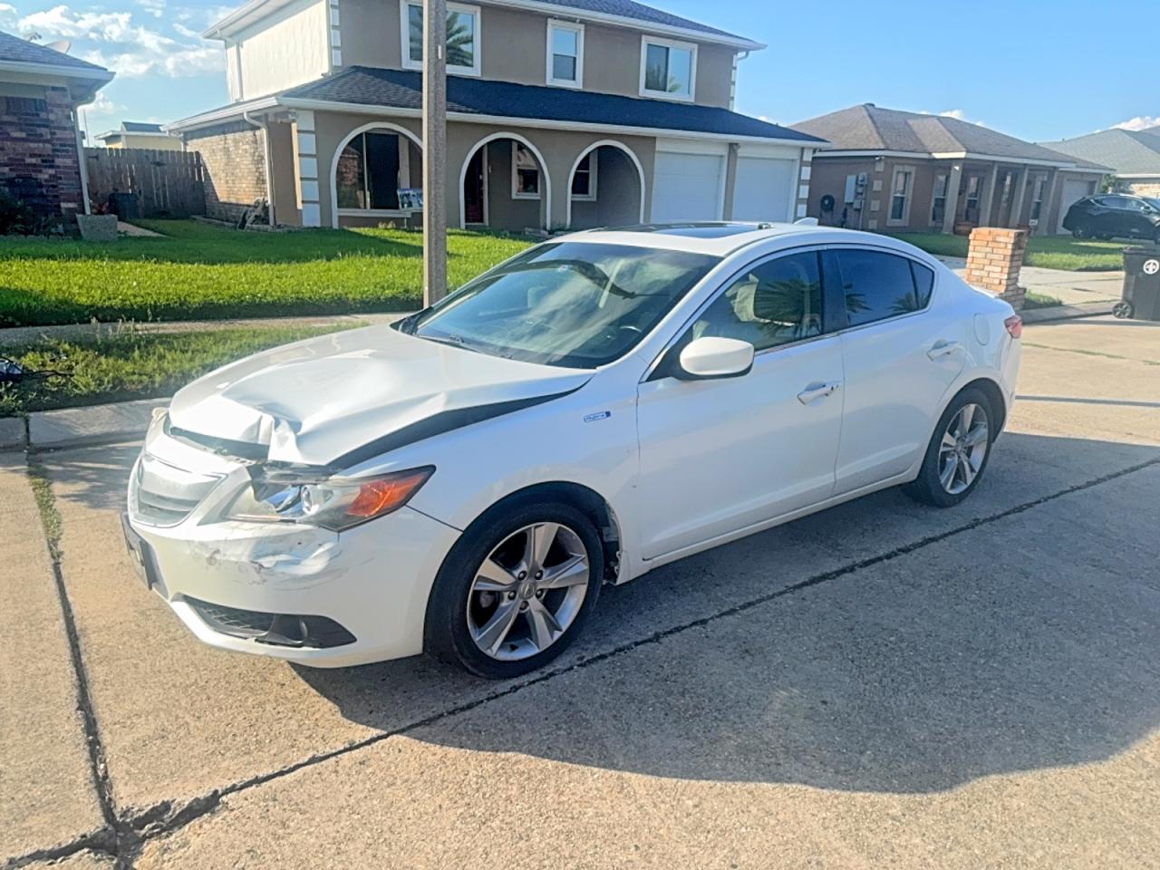 Acura ILX Hybrid Tech
