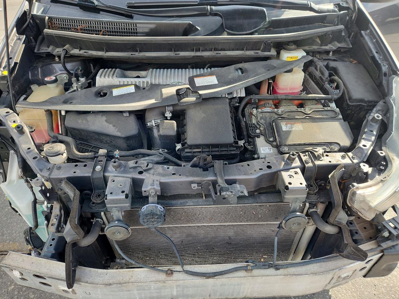 Toyota Prius v Three