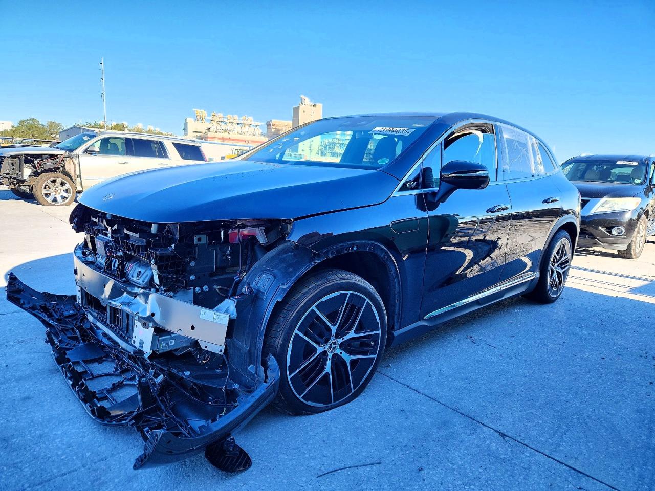 Salvage Mercedes-Benz EQE Image