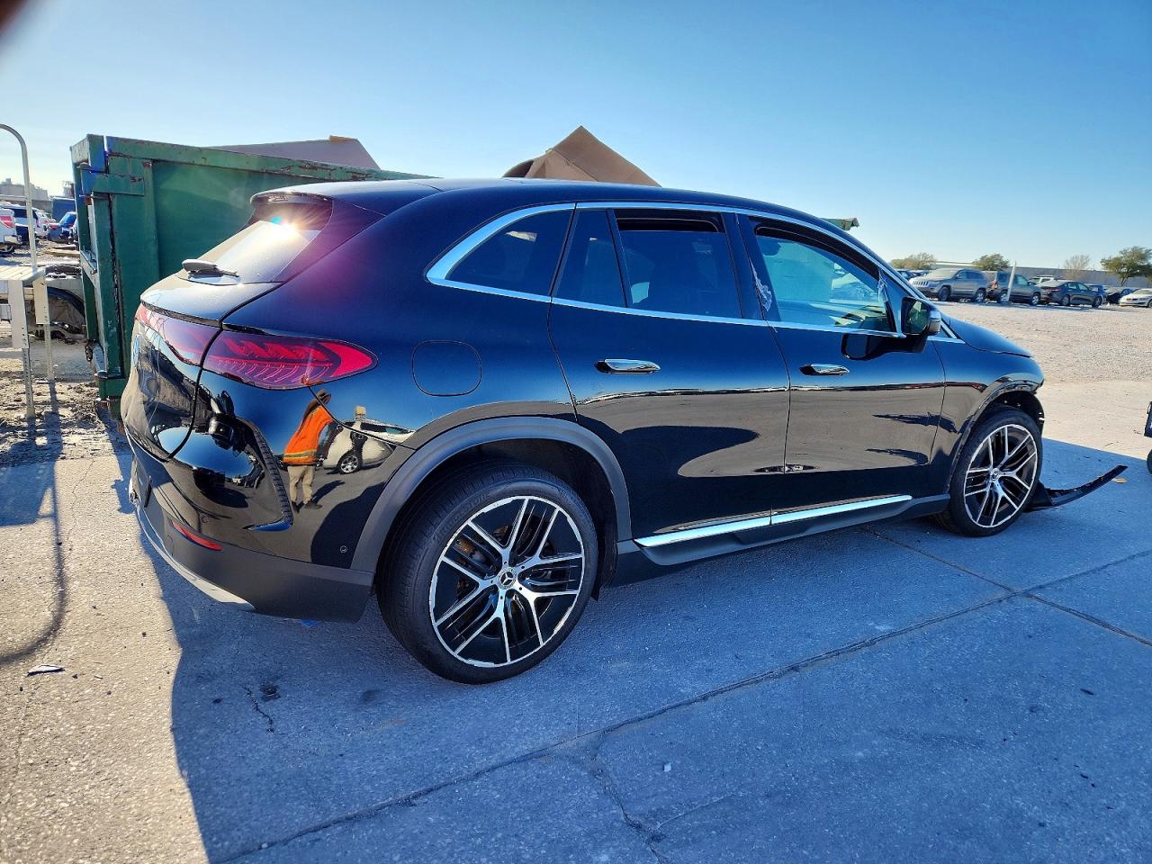 Mercedes-Benz EQE 350+