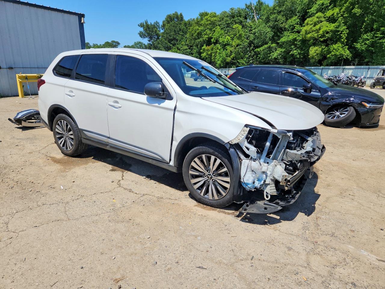 Mitsubishi Outlander Es