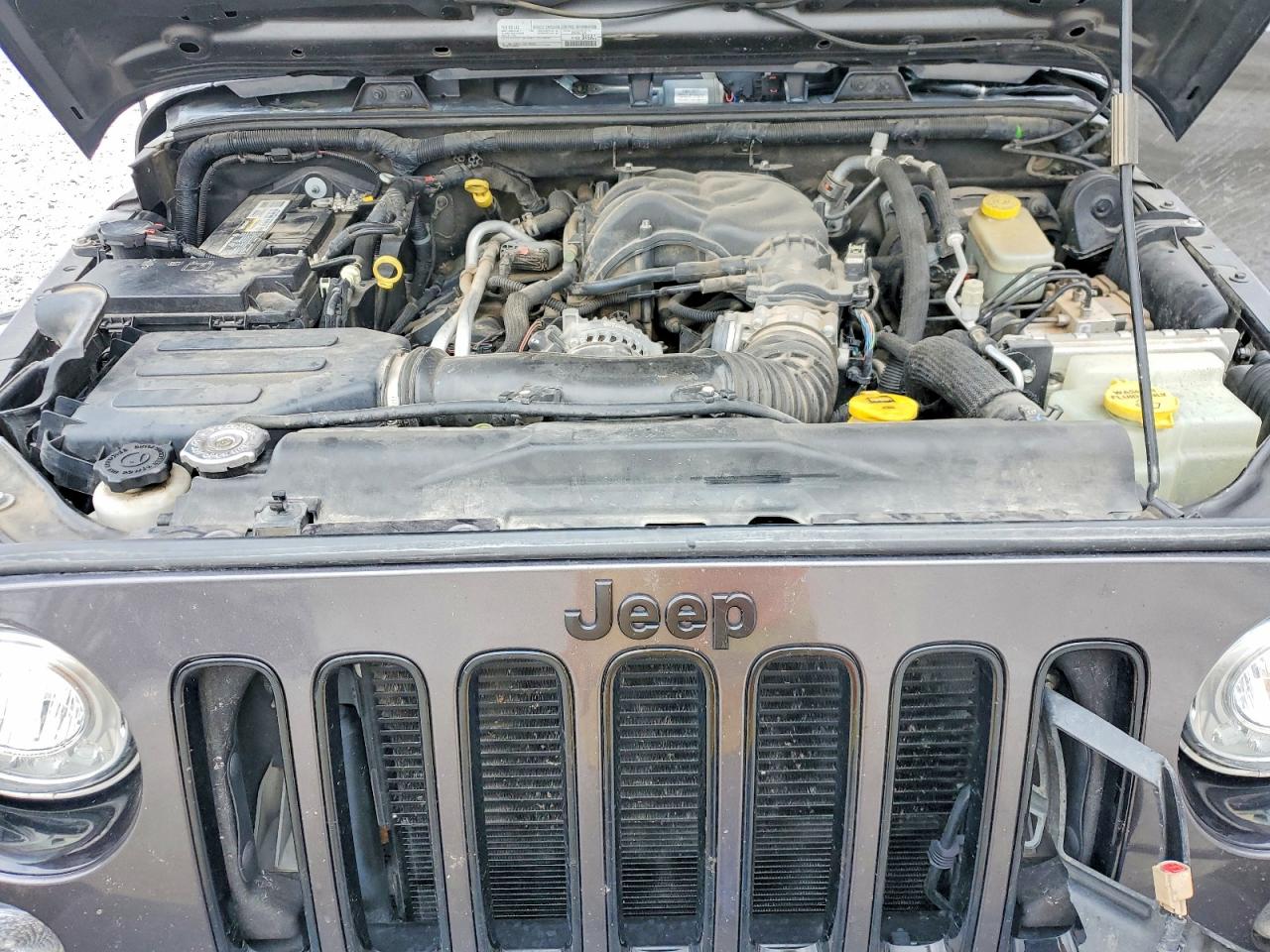 Jeep Wrangler Sahara