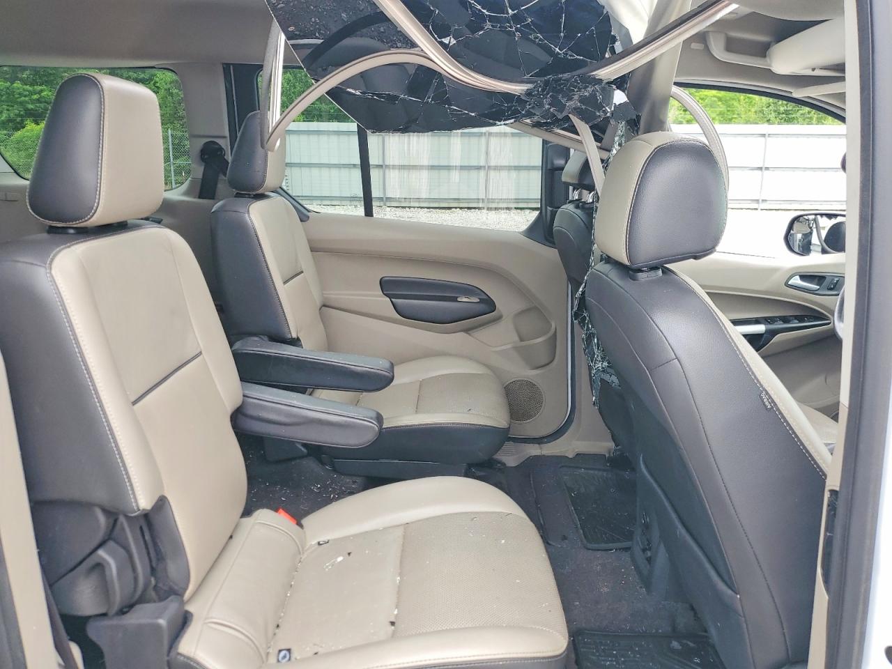 Ford Transit Titanium