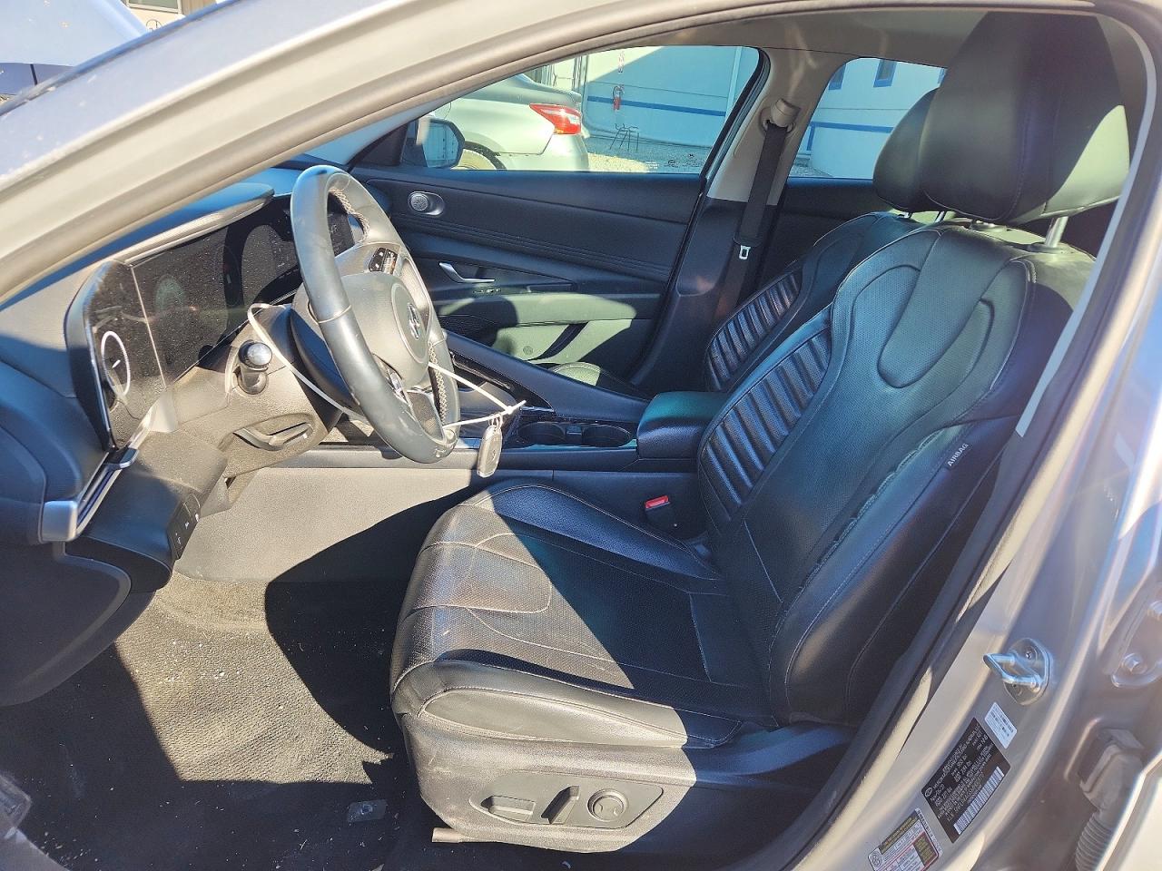 Hyundai ELANTRA Limited