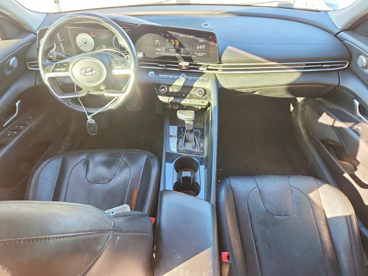 Hyundai ELANTRA Limited