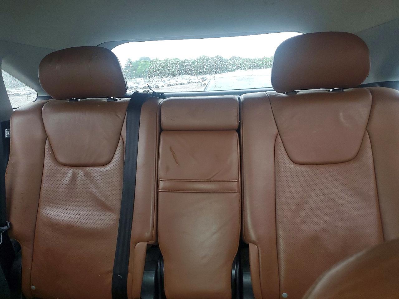 Lexus RX Base